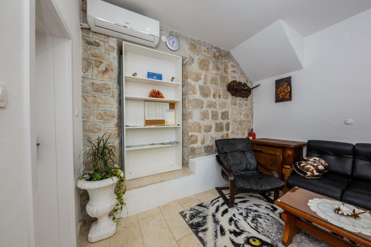 Apartman Lavanda Каштела Екстер'єр фото